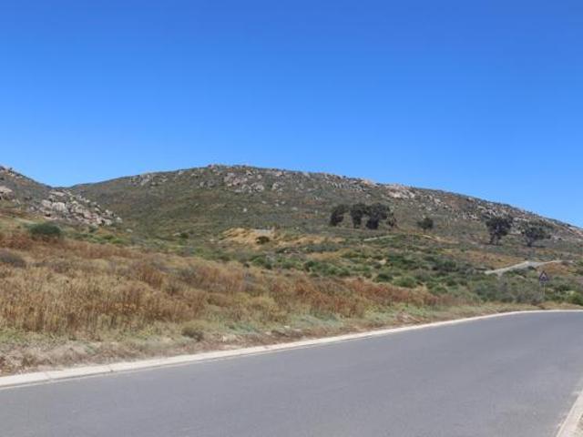 450 m² Land available in St Helena Views