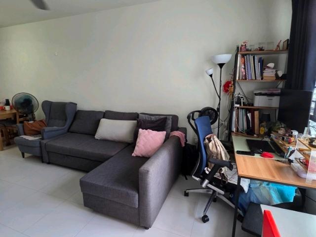 450A Sengkang West Way HDB Apartment For Sale, $565,000, 2 Bed 2 Bath 721 sqft $784.00 psf