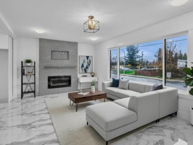 45122 Balmoral Avenue, Chilliwack, BC, V2R 3G8 house for sale | Listing ID R3142 | Royal LePage