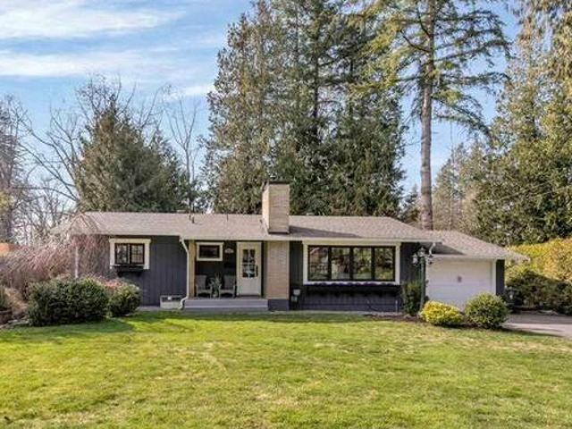 4520 SOUTHRIDGE CRESCENT Langley BC V3A 4N8 For Sale