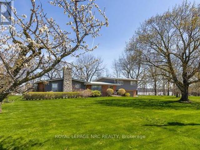 4521 Twenty First Street, Lincoln Jordan/Vineland, ON, L0R 2E0 Luxury House for sale | Listing ID X13450 | Royal LePage Carriage Trade Luxury Properties