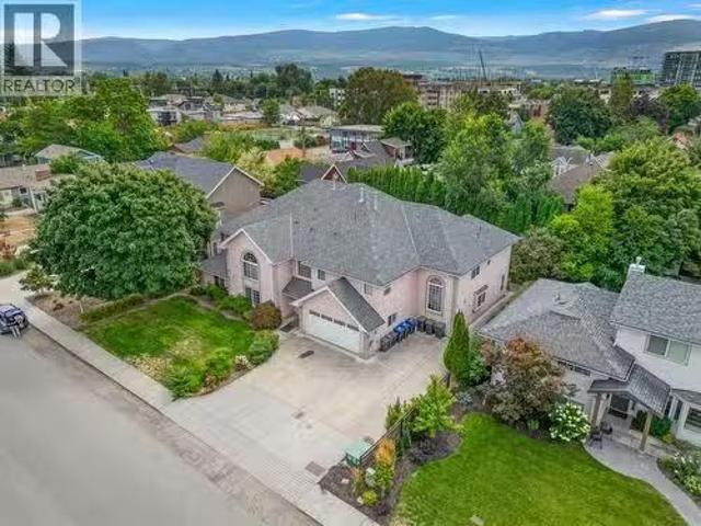 453 Morrison Avenue, Kelowna, BC, V1Y 5E1 commercial for sal.
