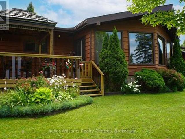 453 Shoreline Avenue, South Bruce Peninsula, ON, N0H 2T0 house for sale | Listing ID X13467 | Royal LePage