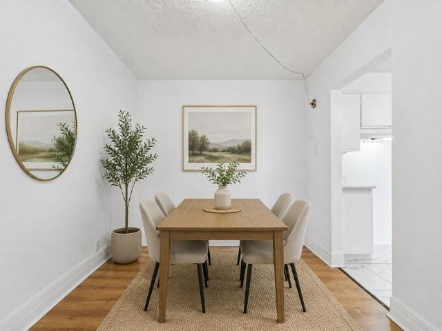 453 Rue Darontal, #504