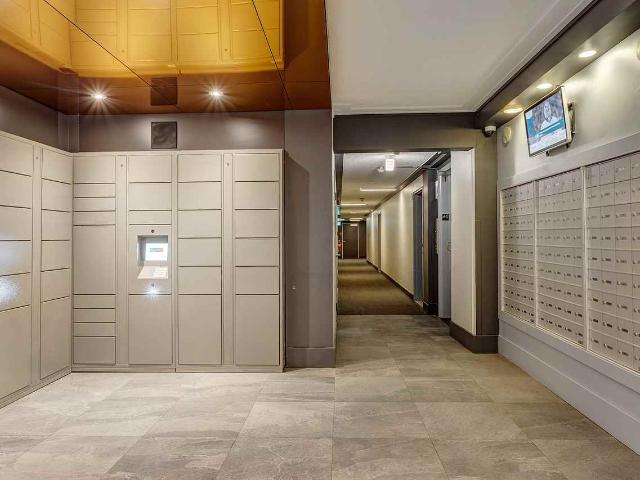 4545 Walkley 2 Bedroom Apartment for Rent at 4545 Av Walkley, Montréal, QC H4B 2K8 Loyola