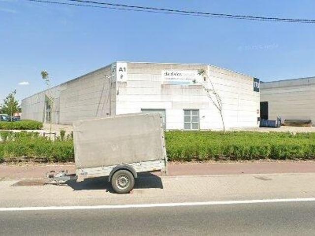 45463 m2 warehouse for rent in Hooglede