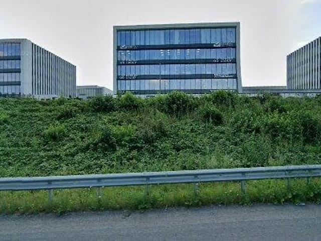 45463 m2 office space for rent in Waregem