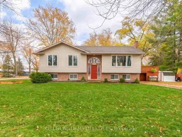 4547 William Street, Plympton Wyoming, ON, N0N 1J6 house for sale | Listing ID X13147 | Royal LePage