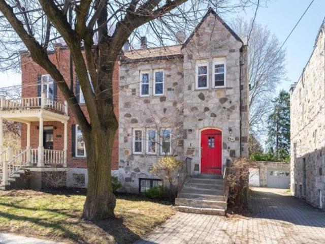 4548 Av. De Mayfair, Montréal Côte Des Neiges/Notre Dame De Grâce, QC, H4B 2E5 house for sale | Listing ID 23238 | Royal LePage