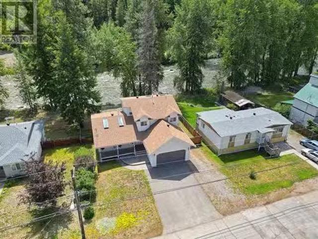454 Corina Avenue, Princeton, BC, V0X 1W0 house for sale Li.