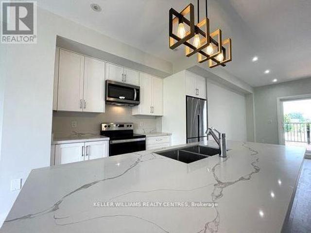 454 Veterans Drive, Barrie, ON, L4N 6A6 house for lease | Listing ID S13471 | Royal LePage