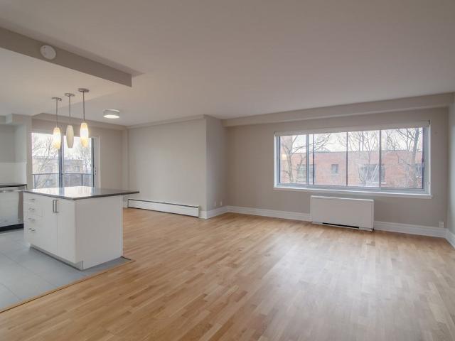 4555 Bonavista Avenue 1 Bedroom Apartment for Rent at 4555 Av Bonavista, Montréal, QC H3W 2C7 Snowdon