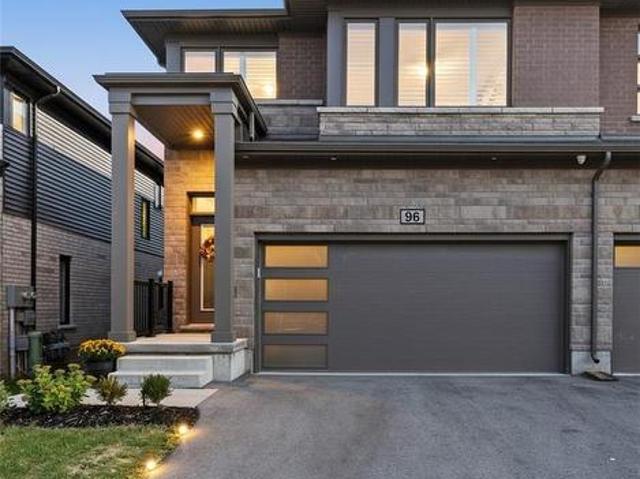 4552 Portage Road Unit# 96, Niagara Falls, ON, L2E 6A8 townhouse for sale | Listing ID 40801 | Royal LePage