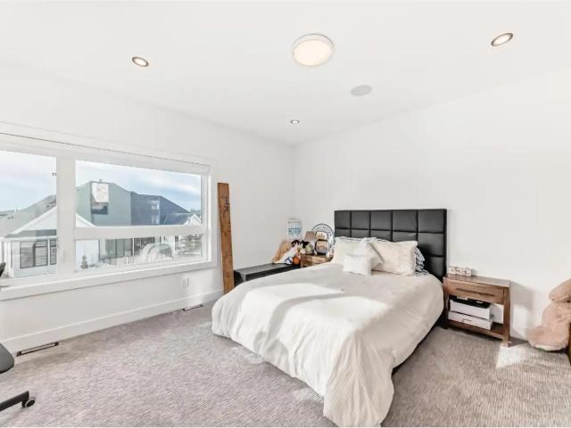 #455 52327 RGE ROAD 233