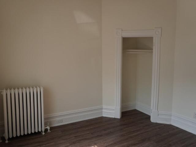 455 Besserer Street 2 Bedroom Apartment for Rent at 455 Besserer St, Ottawa, ON K1N 6C2 Sandy Hill