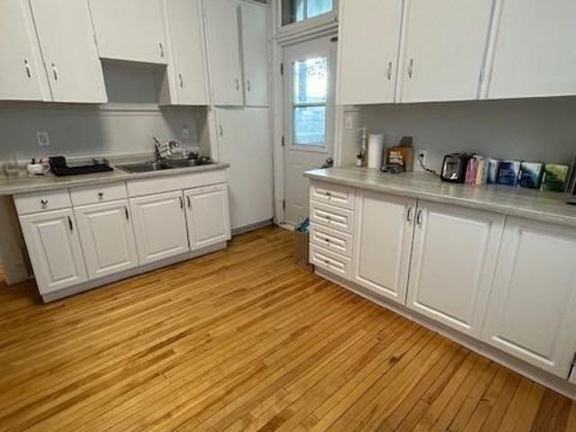 455 Besserer Street 3 Bedroom Apartment for Rent at 455 Besserer St, Ottawa, ON K1N 6C2 Sandy Hill
