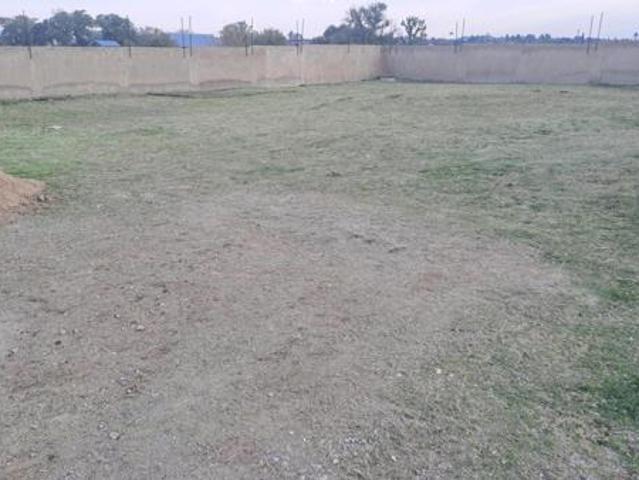 455 m² Land available in Flamwood