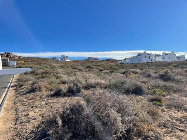 455 m² Land available in St Helena Views