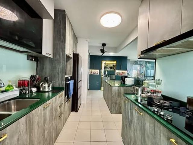 455B Teck Ghee Parkview HDB Apartment For Sale, $1,200,000, 3 Bed 2 Bath 1,216 sqft $987.00 psf
