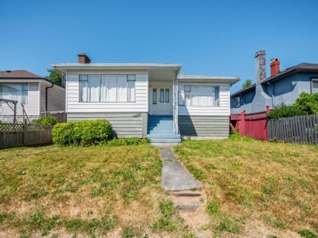 4587 Knight Street, Vancouver, BC, V5N 3M8 house for sale | Listing ID R3028 | Royal LePage