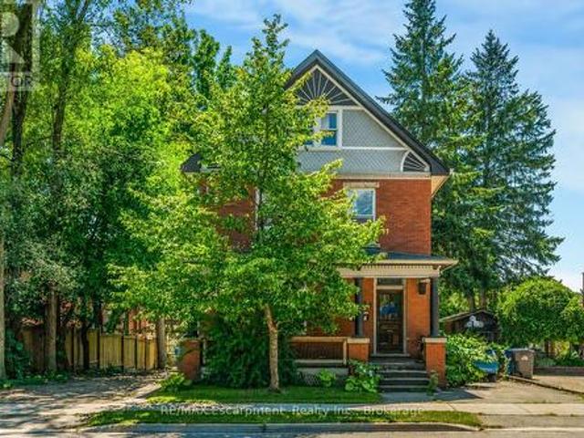 458 Woolwich Street, Guelph Exhibition Park, ON, N1H 3X5 investment for sale | Listing ID X13634 | Royal LePage