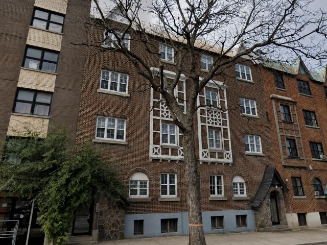 4598 Décarie 2 Bedroom Apartment for Rent at 4598 Boul Décarie, Montréal, QC H3X 2H5 Snowdon
