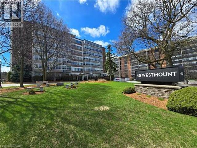 45 Westmount Road N Unit# 202, Waterloo, ON, N2L 2R3 condo for sale | Listing ID 40832 | Royal LePage