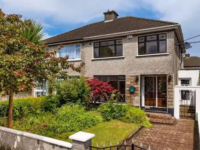 45 Ardmore Crescent, Beaumont, Dublin 5, D05W8W6 is for sale