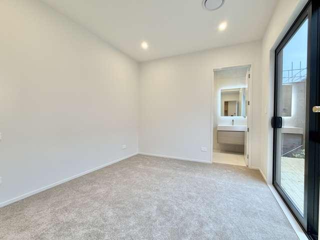 45 Awa Uru Road, Orewa, Rodney