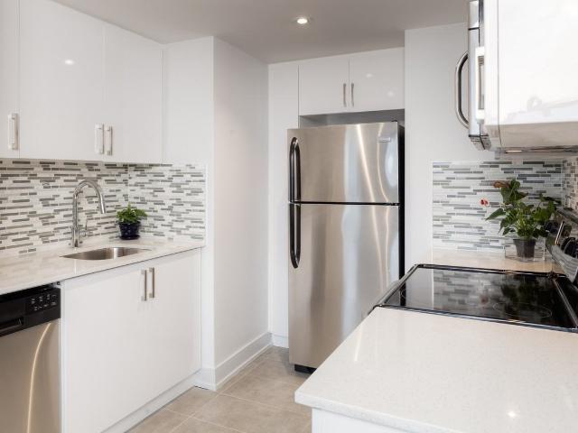 45 Balliol Street 1 Bedroom Apartment for Rent at 45 Balliol St, Toronto, ON M4S 1C3 Davisville Village