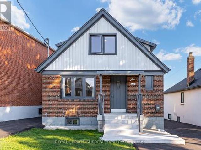 45 Beechborough Avenue, Toronto, ON, M6M 1Z2 house for sale | Listing ID W13437 | Royal LePage