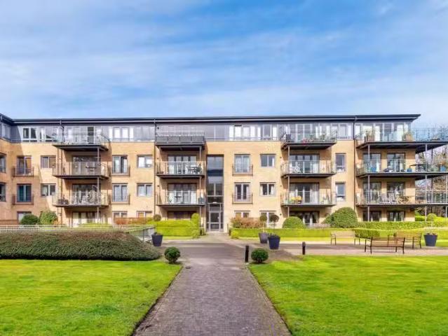 45 Bushy Park House, Terenure, Dublin 6W, D6WWA21 is for sale