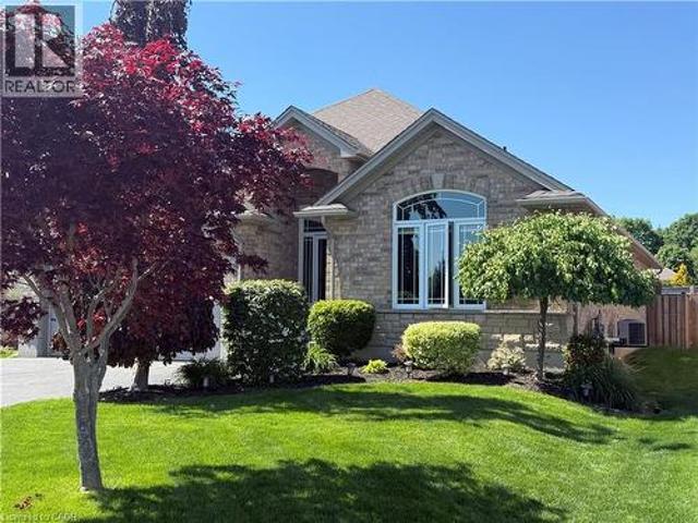 45 Cardinal Lane, Port Dover, ON, N0A 1N5 house for sale | Listing ID 40838 | Royal LePage
