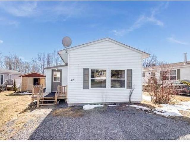 45 Eastwood St, Fredericton, NB, E3B 6M7 house for sale | Listing ID NB116079 | Royal LePage