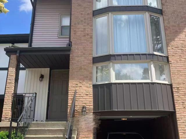 45 English Ivy Way, North York | 2Beds/3Bath, Townhouse, $3,400/mo | Condos. Ca