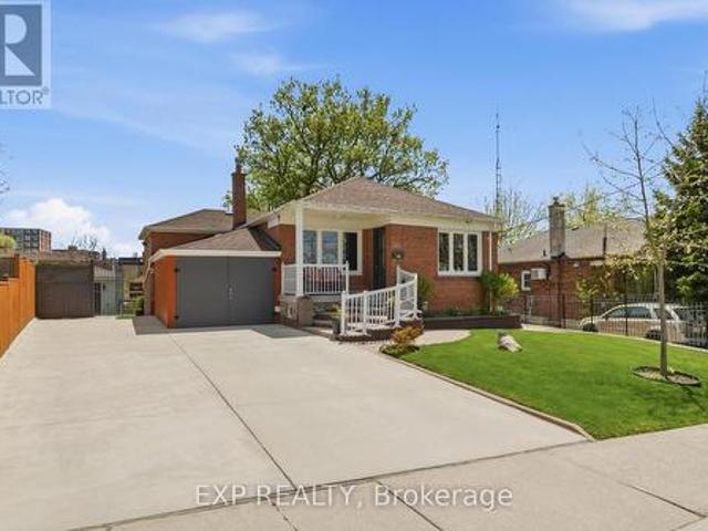 45 Flamborough Drive, Toronto, ON, M6M 2R5 house for sale | Listing ID W13431 | Royal LePage