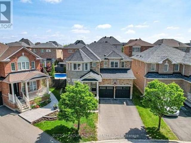 45 Gamla Road, Vaughan, ON, L6A 0W5 house for sale | Listing ID N13150 | Royal LePage