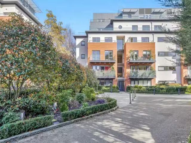45 Lansdowne Wood, Ballsbridge, Dublin 4, D04 XV60