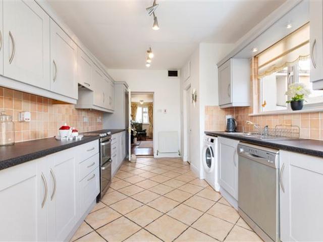 45 McCabe Villas, Booterstown, Blackrock, Co. Dublin DNG Rock Road 4911 MyHome. Ie Residential