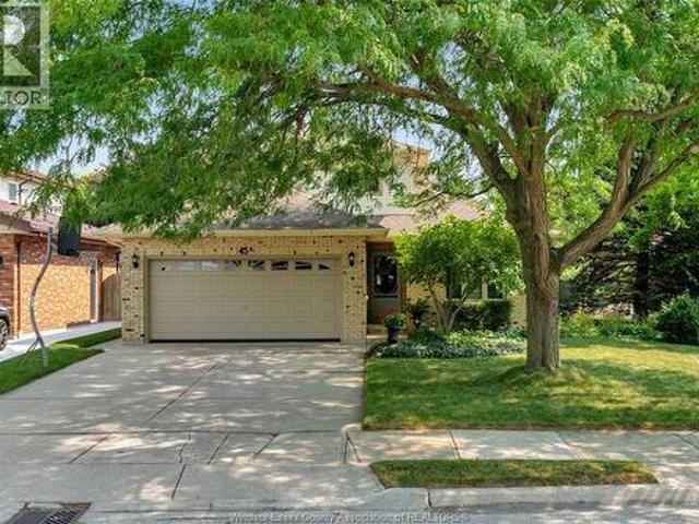 45 Merritt Avenue, Chatham, ON, N7M 6G6 house for sale | Listing ID 26020 | Royal LePage