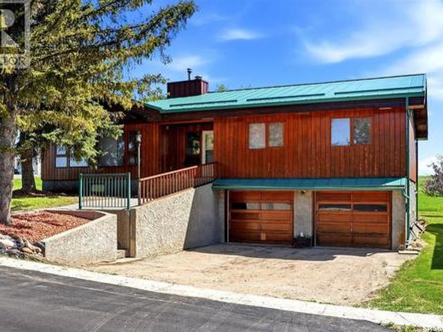 45 Miller Crescent E, Lumsden, SK, S0G 3C0 house for sale | Listing ID SK037571 | Royal LePage