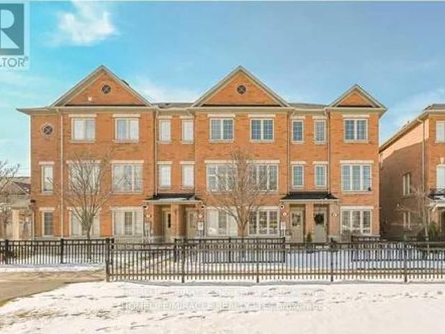 45 Peach Drive, Brampton, ON, L6R 0W6 house for sale | Listing ID W13430 | Royal LePage