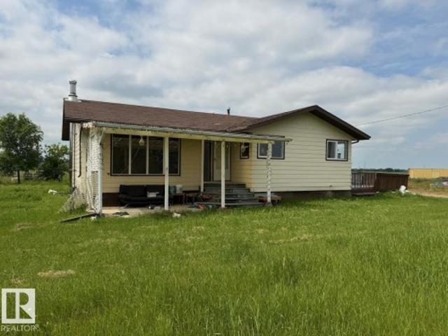 45 Richfield Road, Rural Sturgeon County, AB, T0G 1L2 house for sale | Listing ID E4500 | Royal LePage