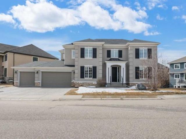 45 Rockcliff Heights Nw, Calgary, AB, T3G 0C7 house for sale | Listing ID A2302 | Royal LePage