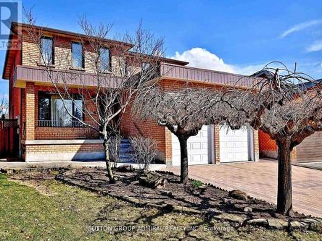 45 Royal Garden Boulevard, Vaughan, ON, L4L 7C4 house for sale | Listing ID N13144 | Royal LePage