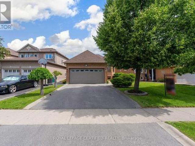 45 Springview Drive, Brampton, ON, L6X 4M3 house for sale | Listing ID W13503 | Royal LePage
