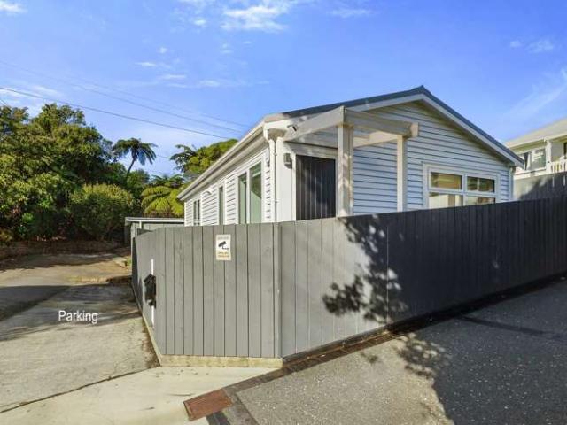45C The Drive, Tawa, Wellington City