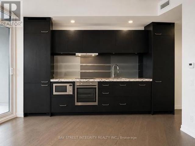 4602 45 Charles Street E, Toronto, ON, M4Y 0B8 lease for lease | Listing ID C13218 | Royal LePage