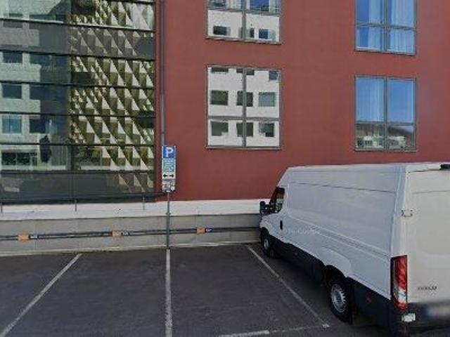 460 m2 kontor uthyres i Solna
