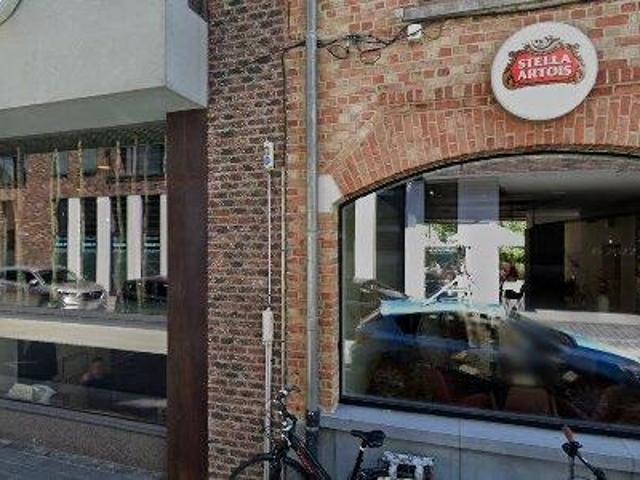460 m2 office space for sale in Poperinge